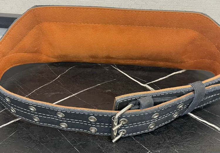 كمربند بدنسازي چرم گاوميش